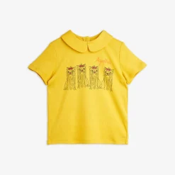 Agatha Dogs Collar T-Shirt