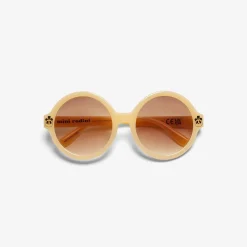 Round sunglasses